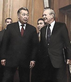 Bakiev & Rumsfeld.jpg Bakiev & Rumsfeld.jpg